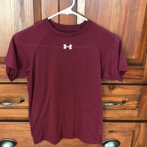 Under Armour short sleeve shirt